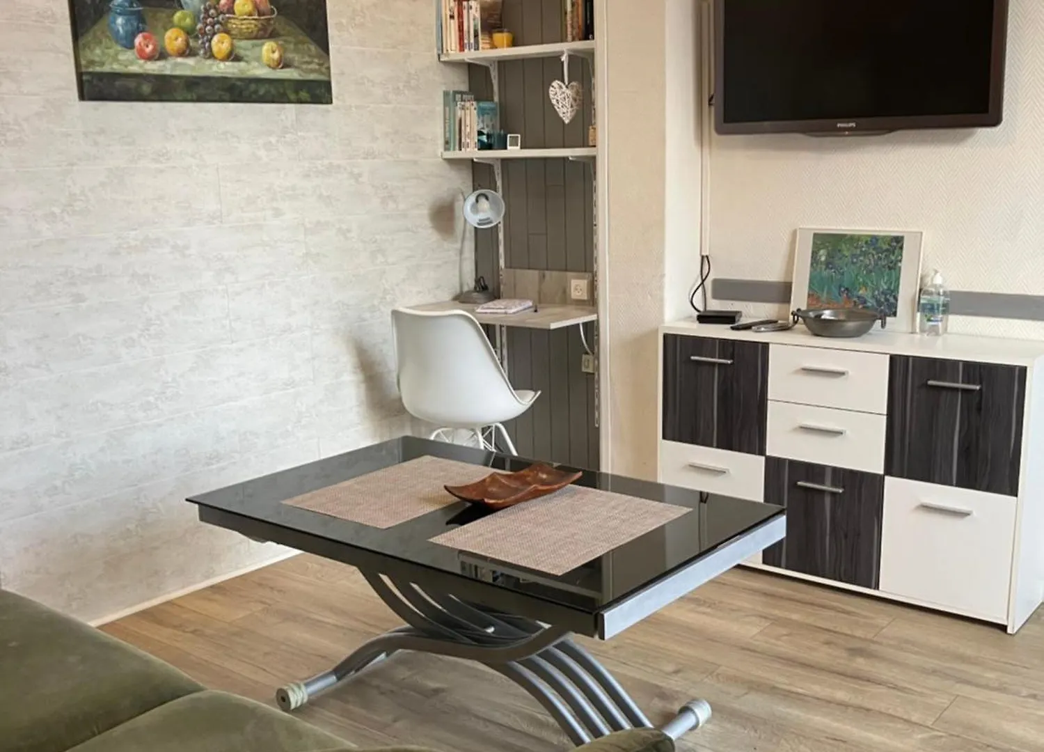 Appartement Central Des Terres Chaudes Proche Bord De Mer Menton 0*,  France