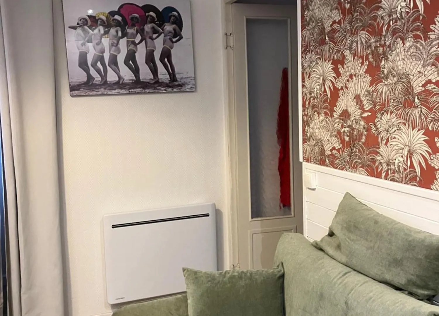 Appartement Central Des Terres Chaudes Proche Bord De Mer Menton 0*,  France