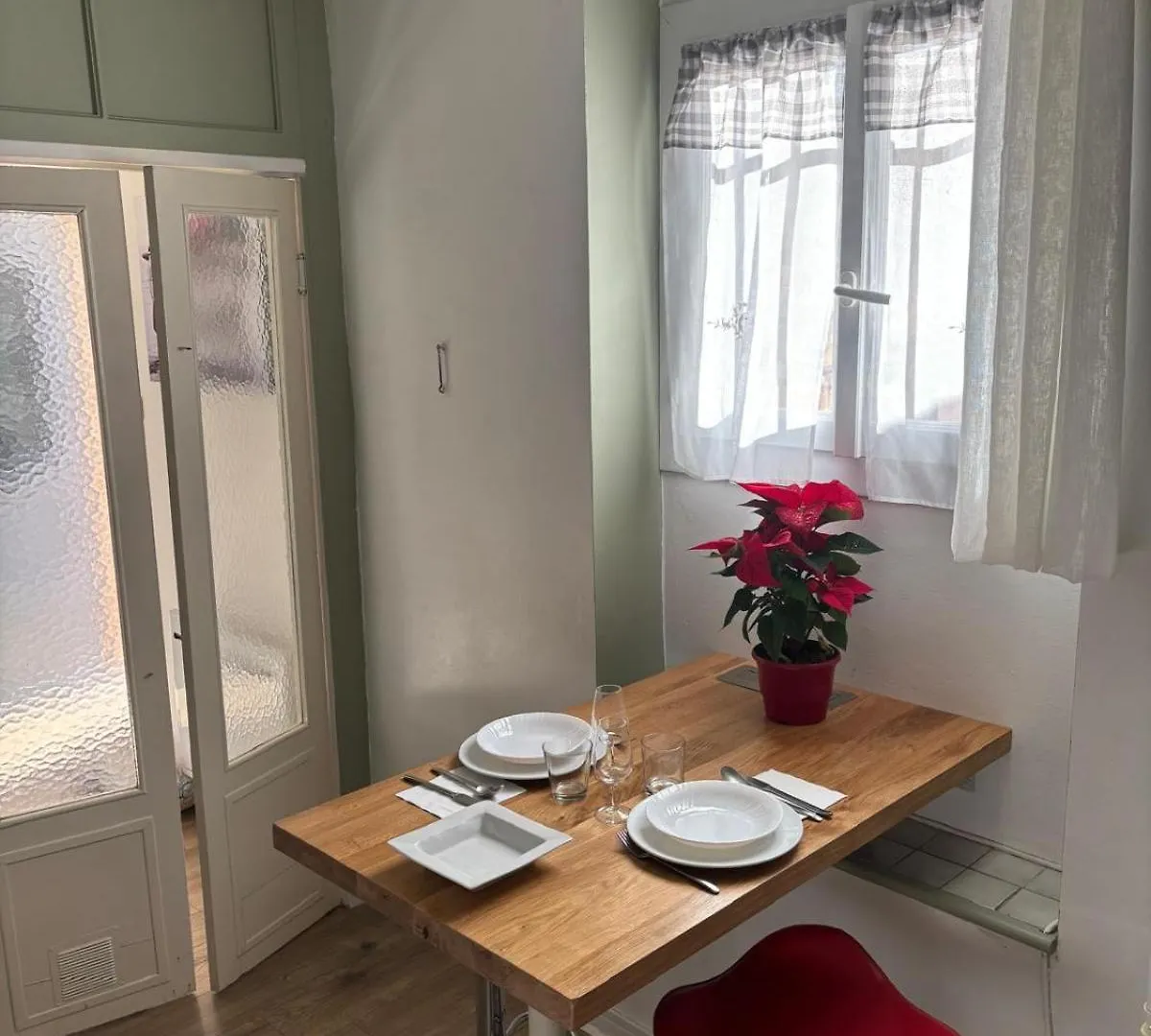 Appartement Central Des Terres Chaudes Proche Bord De Mer Menton
